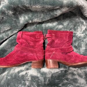Sciapo Italian Slouchy Suede Boots Fuscia size 8.5 Vintage